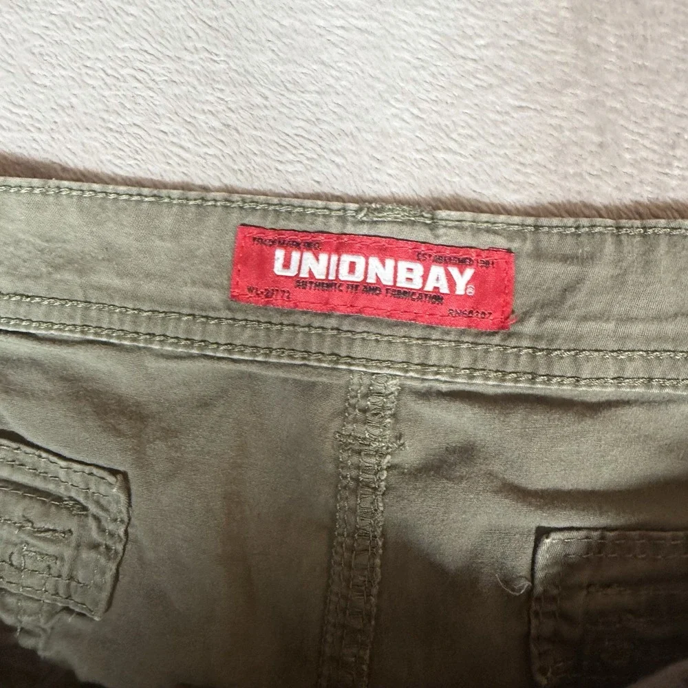 Unionbay Cargo Shorts Mens Size 38 Grey Stretch Cotton Casual Utility Pockets